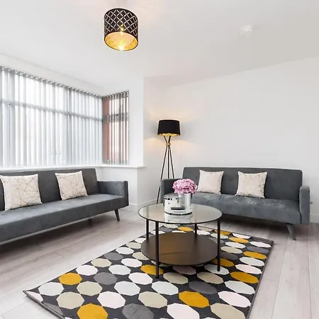 Holiday home Estate Iii By Prime Birmingham